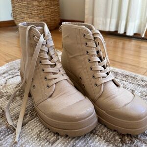 Chinese Laundry Boot